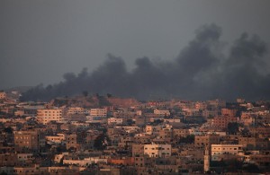 Israeli air strikes hit Gaza