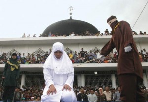 woman-flogged-aceh