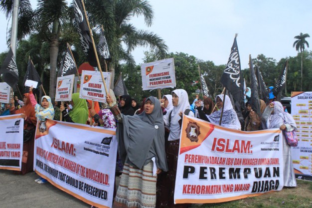 peserta takbir