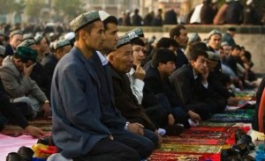 muslim uighur sholat jumat