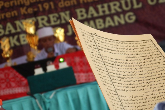 An Arabic reading competition at an Islamic boarding school in Jombang, East Java, on Sunday. (Antara Photo/Syaiful Arif) An Arabic reading competition at an Islamic boarding school in Jombang, East Java, on Sunday. (Antara Photo/Syaiful Arif) 