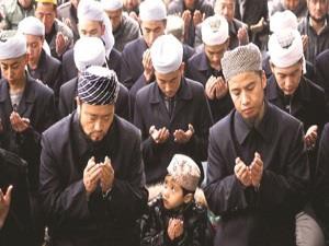 anak muslim Xinjiang