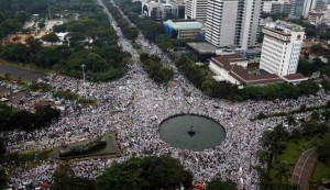 aksi 4 november 2 juta massa di skitar patung kuda