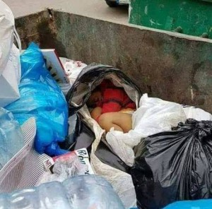 anak suriah di tempat sampah lebanon