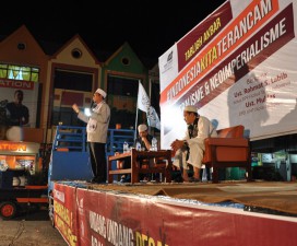 Tabligh Akbar HTI Balikpapan: #IndonesiaKitaTerancam NeoLiberalisme dan NeoImperialisme