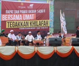 [FOTO] Rapat dan Pawai Akbar Medan